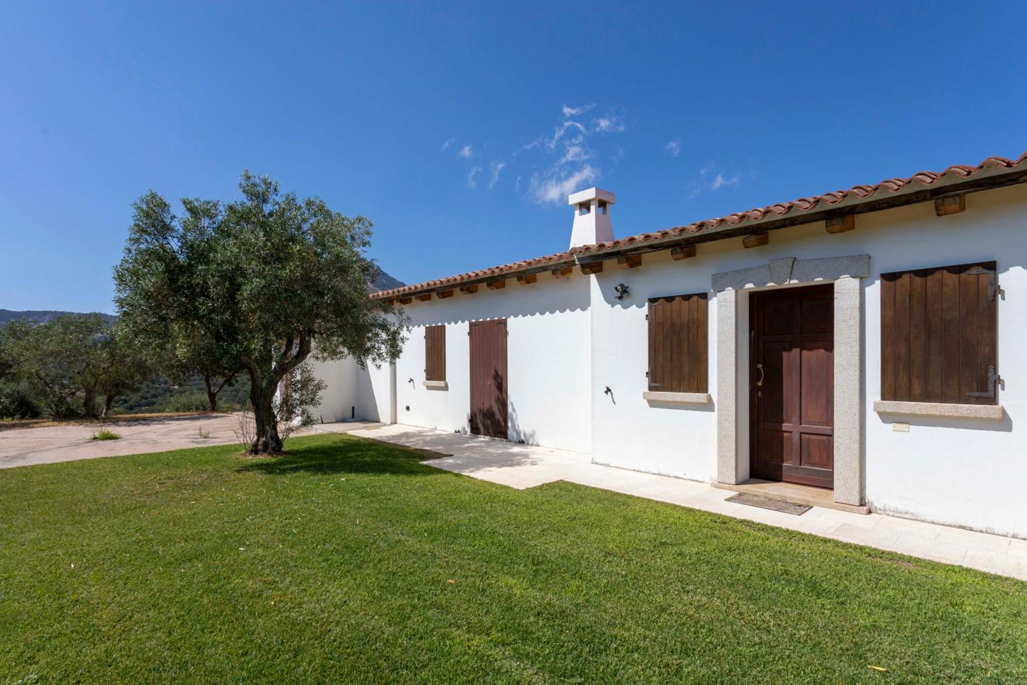 Villa Alba Esclusiva Villa Con Piscina A Sfioro E Vista Mozzafiato Sul Mare Кугнана Екстер'єр фото